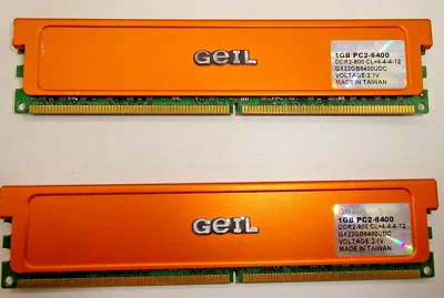 Geil 2GB (2x 1GB) DDR2-800 GX22GB6400UDC PC2-6400 4-4-4-12 2.1V #R497 - Image 1 of 2