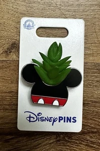 100% Authentic Disneyland Mickey Mouse Succulent Plastic Plant Collectible Pin - Picture 1 of 2