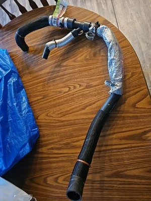 Manguera de refrigerante de radiador inferior Motorcraft KM5344 para Lincoln MKX 2016-2017 3,7 L V6 Foto 1 de 4