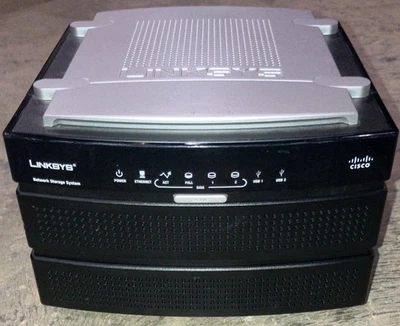 Sistema de almacenamiento en red Linksys con 2 bahías NAS200 (SIN FUENTE DE ALIMENTACIÓN/cables) PROBADO Foto 1 de 2