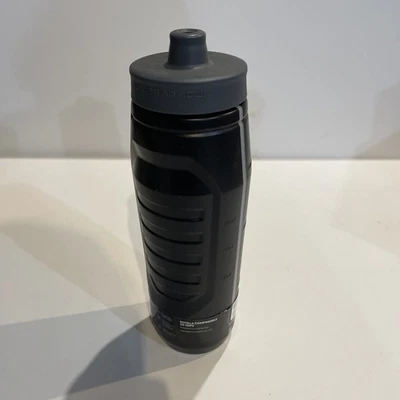 Under Armour Sideline Squeeze 32 oz. Water Bottle - Availble in 8 Colors - Image 1 of 2