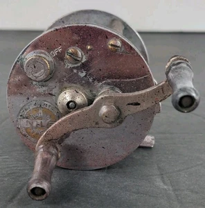 Vintage Ocean City Mfg Co. Nile Bait Caster - Picture 1 of 8