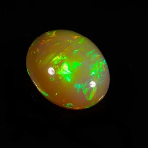 Elegant hochwertiger natürlicher äthiopischer Opal ovale Form Cabochon Edelstein 11,50 ct - Bild 1 von 6