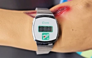 1980s 7up Quartz Digital ⌚️ Watch, Working! New Battery! - Picture 1 of 5