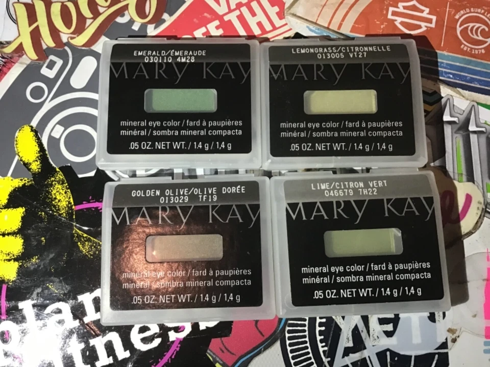 Mary Kay - GREENS - MINERAL EYE COLOR .05 oz NEW  - Image 1 of 1