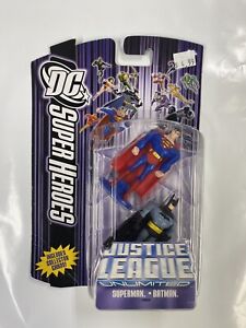 2007 SUPERMAN BATMAN JUSTICE LEAGUE UNLIMITED JLU DC SUPERHEROES 2 FIGURES
