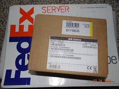 81Y9935 - IBM  HDD 300GB 15K 6GBS SAS SFF HOT SWAP HARDDRIVE --- 81Y9938 - Image 1 of 2