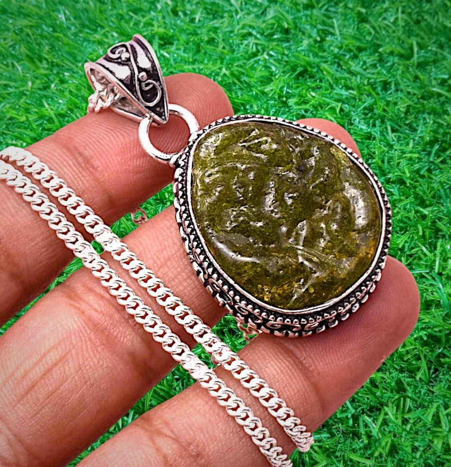 Colgante de plata de ley 925 moldeavita colgante de piedras preciosas hecho a mano. Foto 1 de 3