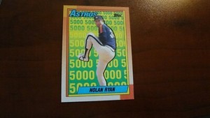 1990 TOPPS #4 NOLAN RYAN  BASEBALL CARD