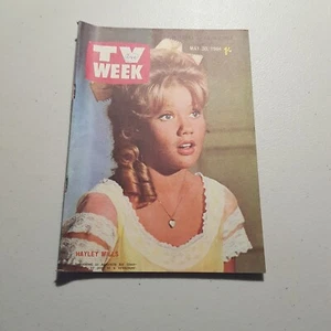 TV Week Brisbane May 30 1964 Hayley Mills The Bee Gees colour photo - Bild 1 von 2