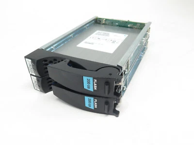 Lot of 2 Samsung MZ-3S92000/0C3 200GB SAS 3.5" SSD 005049185 3Gb/s Solid State - Image 1 of 4