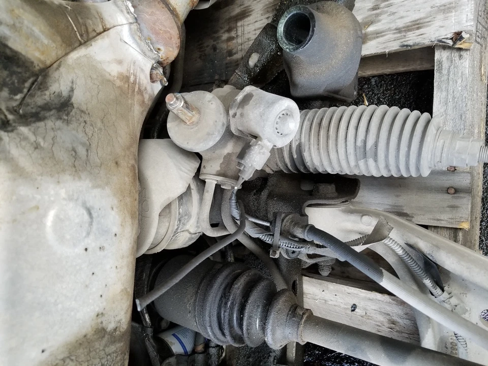 Cadillac SRX 2008 2009 2010 2011 barra de dirección y piñón Foto 1 de 1