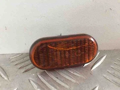 RENAULT SCÉNIC I JA0/1 Parafango anteriore sinistro segnale di svolta 7700822136 1.60 21444954 - Immagine 1 di 3