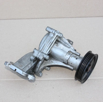 Bomba de agua Mopar genuina 05048709AH para Jeep Grand Cherokee Wrangler 2022-2025 Foto 1 de 4