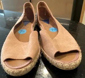 Scarpe basse espadrillas Verbenas CRUZ rosa camoscio D'Orsay punta aperta 7,5 EU 39 - Foto 1 di 11