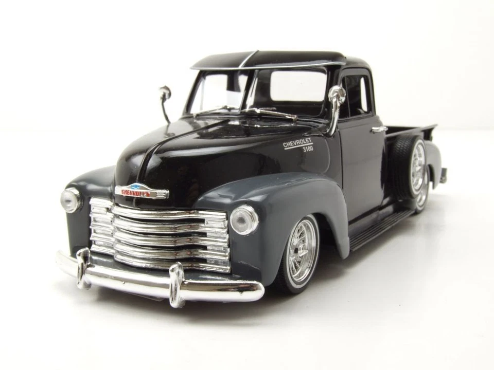 Chevrolet 3100 Pick Up Lowrider 1953 Noir Gris Modèle Auto 1:24 Welly - Photo 1/4