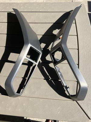 F350 Platinum Dash Trim 2019  Foto 1 de 4