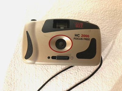 DS Max HC2000 Focus Free Point & Shoot 35mm Film Camera, Not Tested - Image 1 of 4