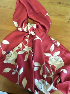 SALE BARGAIN NEW LARGE 70x35 inch SILK SILKY SCARF SHAWL WRAP RED WINE & WHITE - Picture 1 of 6