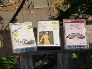 3 VINTAGE CASSETTE TAPES SCHUBERT DEATH MAIDEN WALKMAN CLASSICS 5 LIEDER BACH - Picture 1 of 17