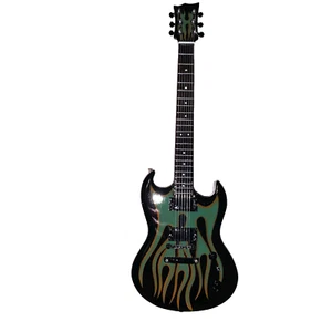 James Hatfield The Grinch Mini Gitarre von AXE HEAVEN nicht spielbar - Bild 1 von 5