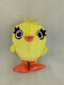 Juguete de peluche Disney Toy Story 4 Ducky de 5,6 pulgadas solo para jugar - Imagen 1 de 4