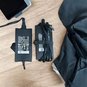 Dell 0VJCH5 130W AC Laptop Charger - Picture 1 of 1