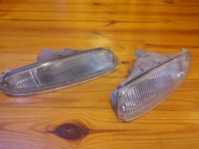 90-97 Mazda MX-5 Miata parachoques delantero derecho luces conductor y pasajeros Foto 1 de 4