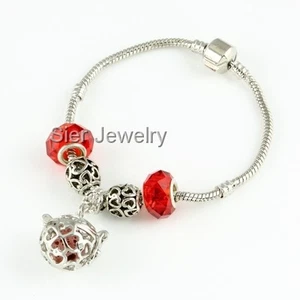 Valentine Heart Aromatherapy Essential Oil Diffuser Bracelet Locket w Lava Stone - Picture 1 of 14