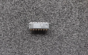 RC3403ADB - RAYTHEON DIP14 - Ground Sensing Quad Operational Amplifier - Picture 1 of 2