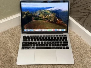 Silver Apple MacBook Air 13" 256GB SSD 8GB RAM i5 1.6Ghz A1932 - Picture 1 of 12