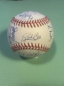 1997 ATLANTA BEAVES TEAM SIGNED BASEBALL - 23 SOGS INC: COX, GLAV, MADDUX, MORE! - Picture 1 of 6