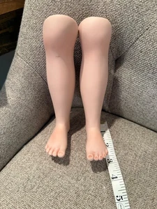 Vintage Porzellanpuppe schlanke Beine 7 Zoll - Bild 1 von 1