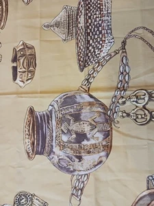 Duralee Fabric Sample 100% Cotton Twill Mustard Gold w Baskets Pots Urns 25x25" - Picture 1 of 11