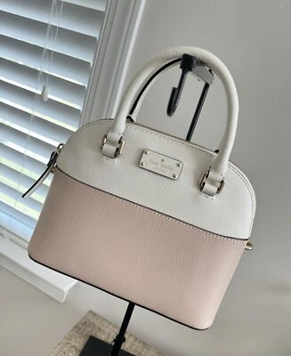 NUEVO CON ETIQUETAS?Bolso de mano Kate Spade New York Carli Grove Street Cross Body Foto 1 de 4