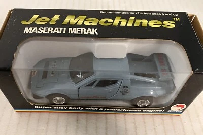 Máquinas a reacción Shinsei Blue Maserati Merak de colección Foto 1 de 4