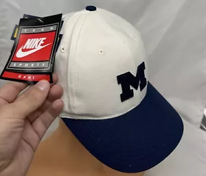 NWT Vtg Michigan Wolverines Hat Cap Snapback Nike Team Sports Navy 00s NCAA - Picture 1 of 12