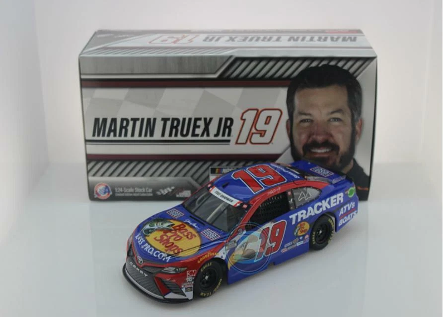  NASCAR 2020 MARTIN TRUEX #19 PATRIOTIC BASS PRO SHOPS 1/24 CAR  - Image 1 of 2