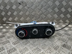 IVECO DAILY 2.3 MK6 2015-On Heater Control Unit AC 42582639 / 42595576 GENUINE - Picture 1 of 8