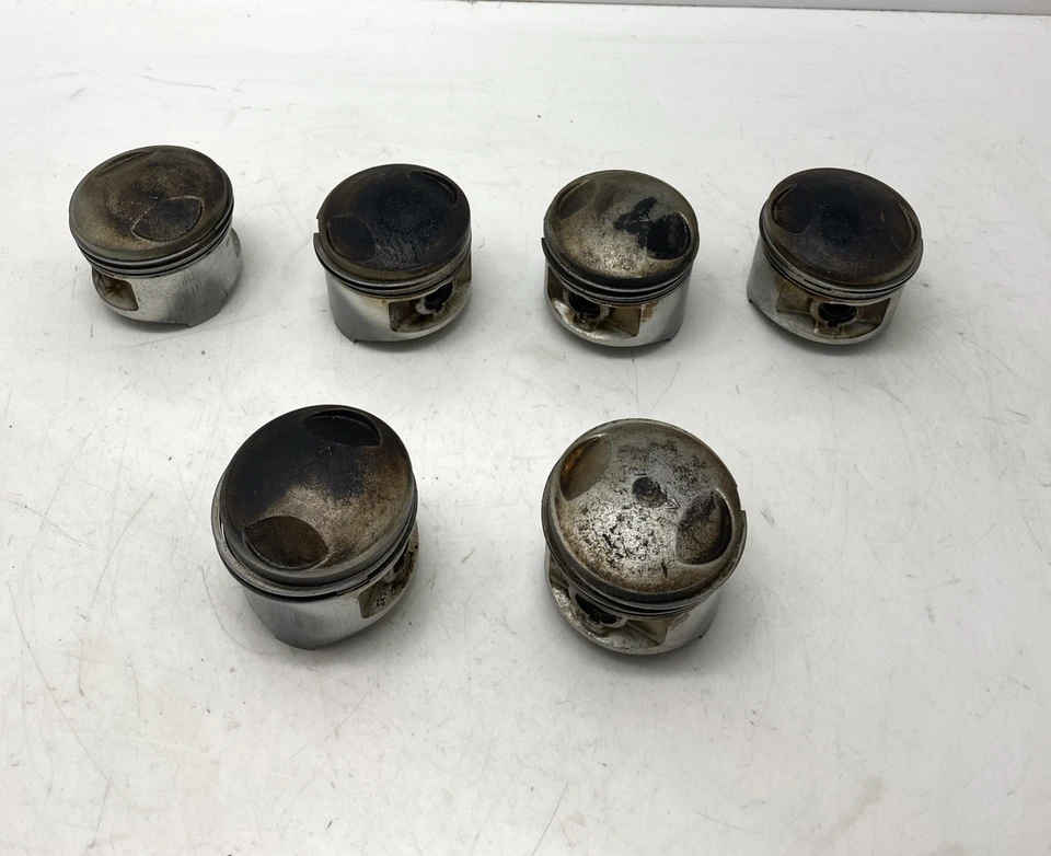 ♻️ Kawasaki Z1300 Kz1300 1979 - 1982 Pistons ♻️ - image 1 of 4