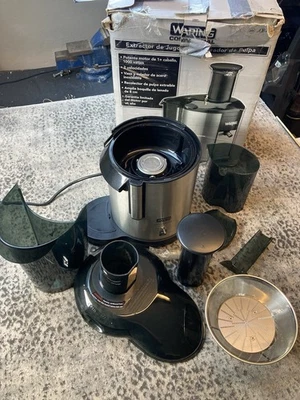 Waring Commercial WJX50 Juicer   Pulp Eject Juice Extractor - Great Condition - Image 1 of 4