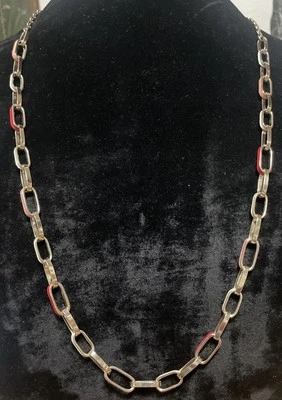 Colar clipe de papel tom dourado Banana Republic com lados esmaltados coloridos 33" - Imagem 1 de 4