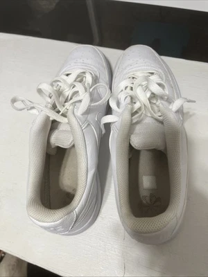 Size 11 - Nike Tennis Classic AC White - Image 1 of 4