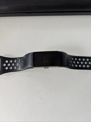 Reloj rastreador de ritmo cardíaco y fitness Fitbit Charge 2 Foto 1 de 2