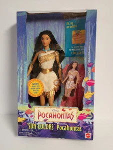 Muñeca Pocahontas 1995 Disney Sun Colors Pocahontas 13328 Mattel nueva - Imagen 1 de 7