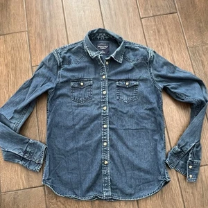 American Eagle Favorite Fit Denim geknöpftes Langarmhemd für Damen Größe S/P - Bild 1 von 9