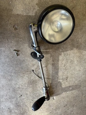 2006-2016 Chevrolet Impala 9C1 Unity Spotlight Drivers Side LH Chevy  - Imagem 1 de 3