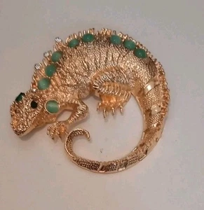 Golden Chameleon 3" Metal Brooch Pin - Picture 1 of 2