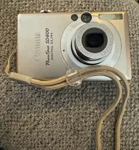 Canon PowerShot SD600 Digital ELPH 6.0MP Camera Tested & Working - Picture 1 of 5
