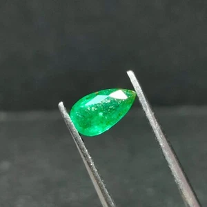 0.53 Ct Natural Emerald Loose Gemstone Zambian 7.2X4X3 Pear Green Cut A-1004 - Picture 1 of 3